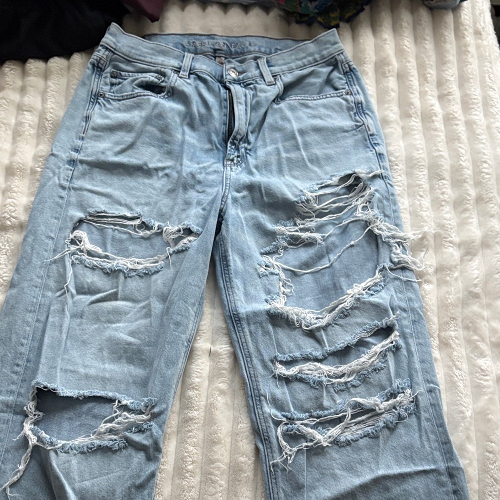 American Eagle Outfitters Baggy Jeans ripped Size 10